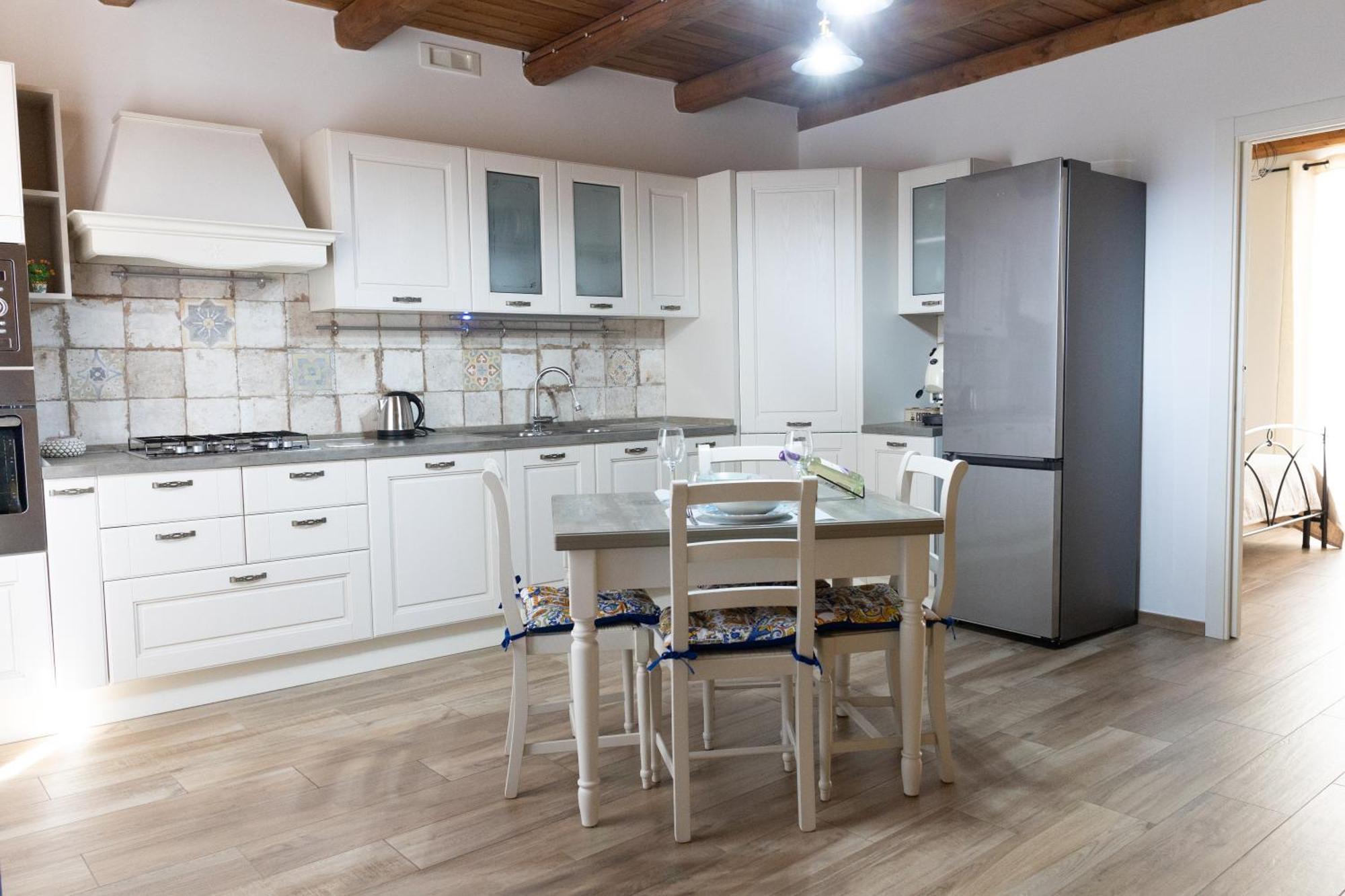 Cortile Gioeni Apartment Cefalu Ngoại thất bức ảnh