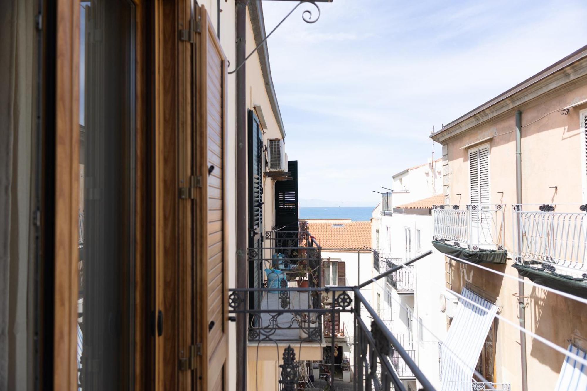 Cortile Gioeni Apartment Cefalu Ngoại thất bức ảnh
